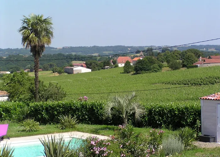 Le Pressoir Bed & Breakfast Aydie