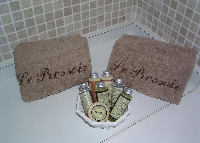Le Pressoir 3*