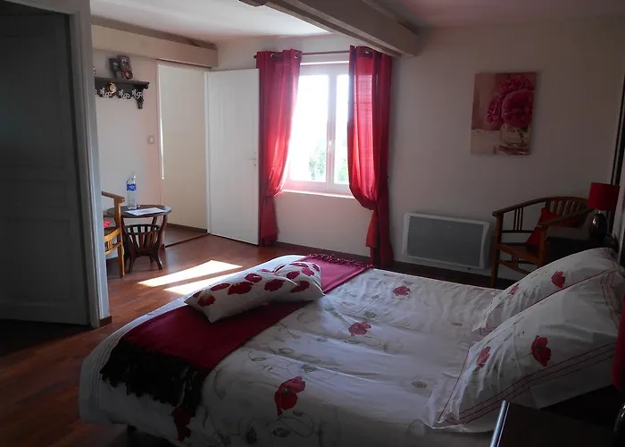 Le Pressoir Bed & Breakfast 3*